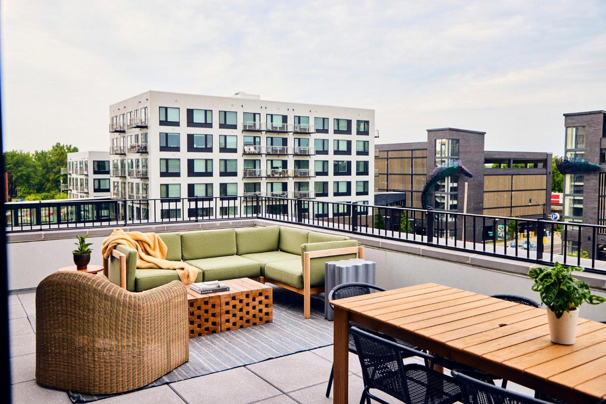 The Junto Hotel Columbus Bagian luar foto